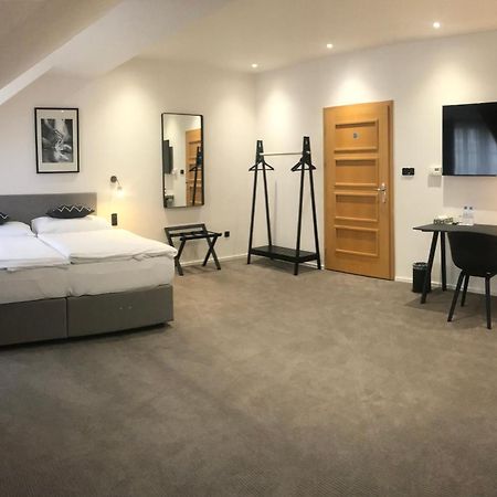 Rozmaryn Hotel B&B Rakovník المظهر الخارجي الصورة